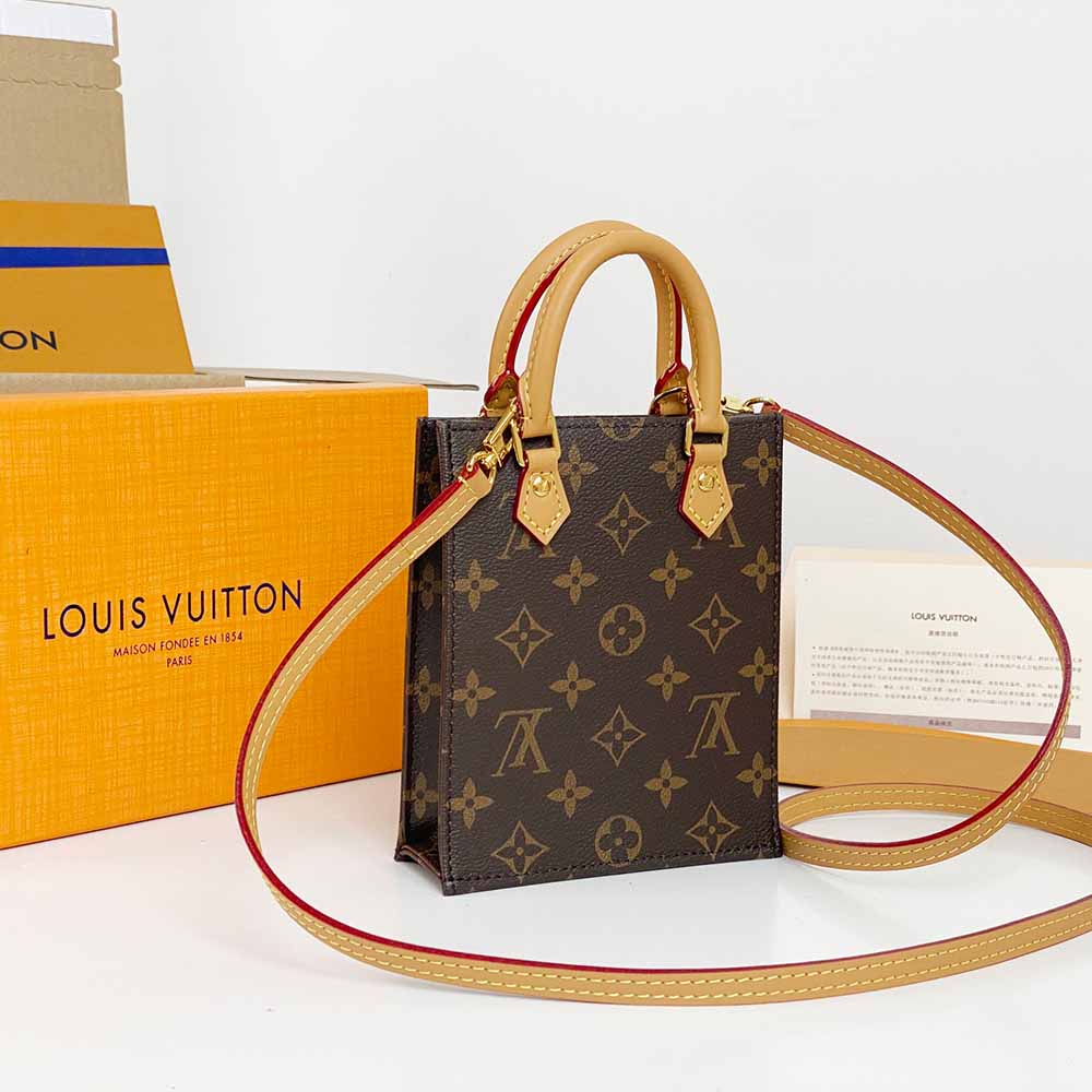 Louis Vuitton Petit Sac Plat M69442