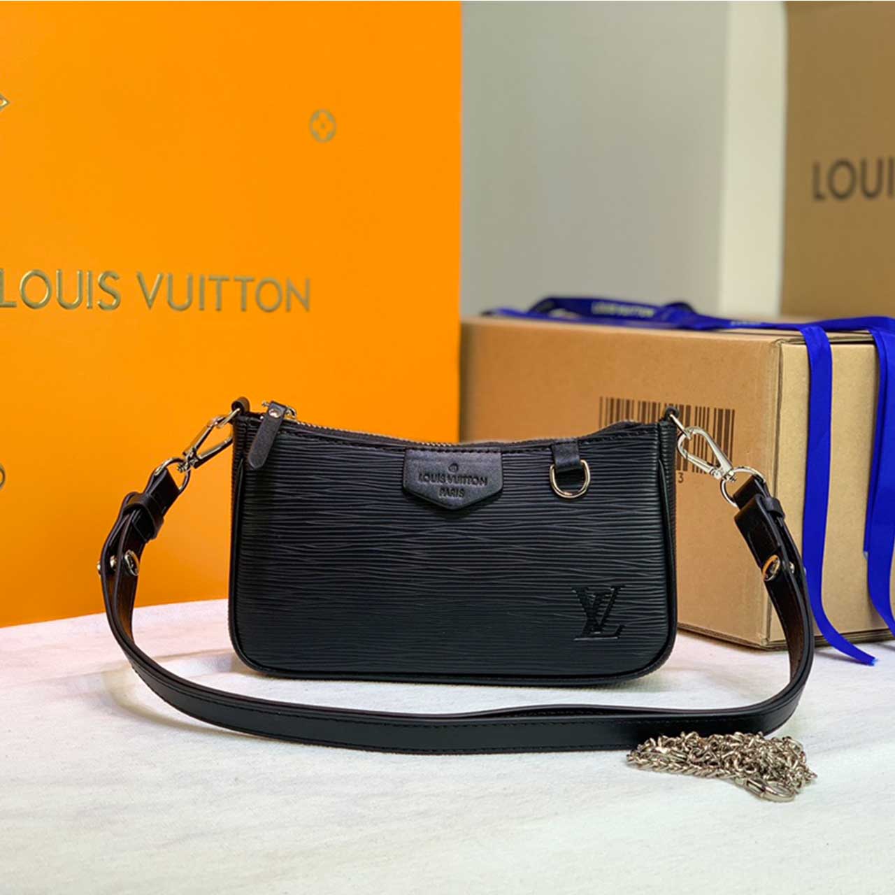 Louis Vuitton Easy Beutel am Gurt Schwarz/Beige M80471/M80479