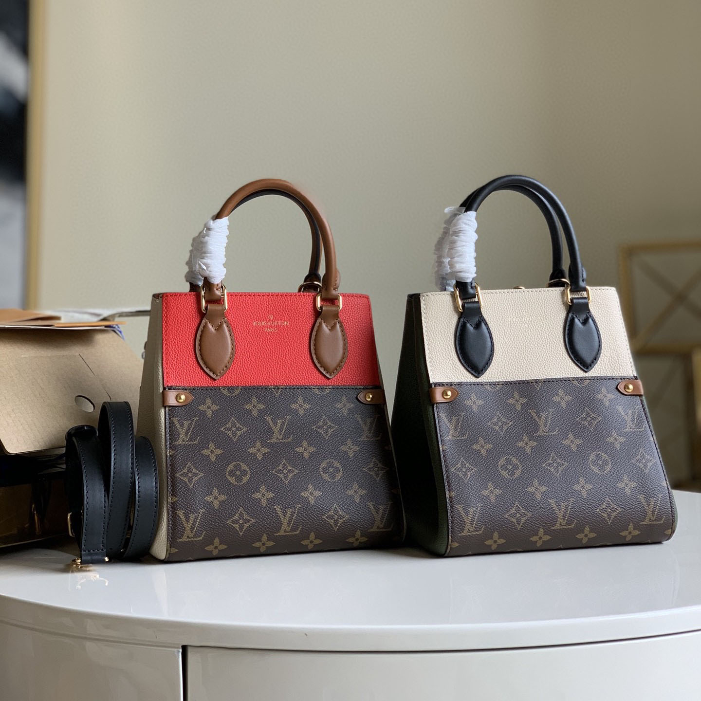 Louis Vuitton Fold Tote PM M45388