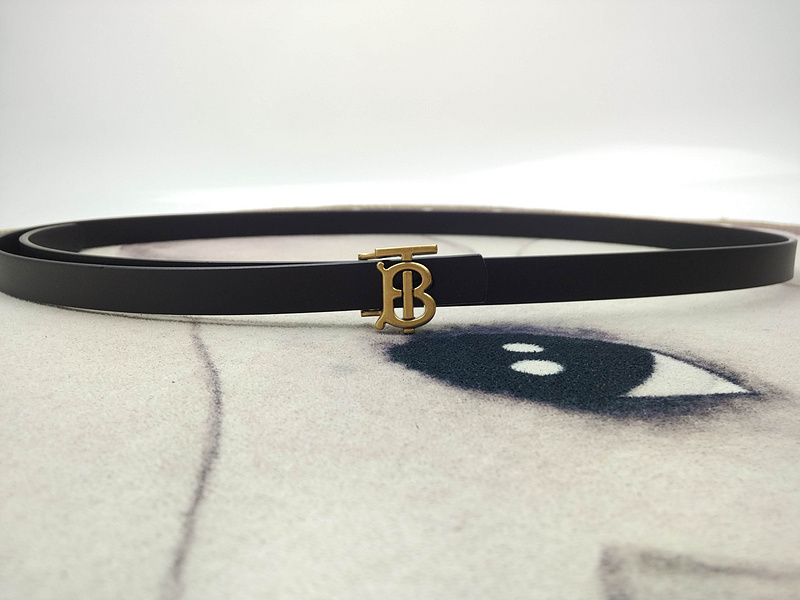 Burberry Belt B81-75 15 mm