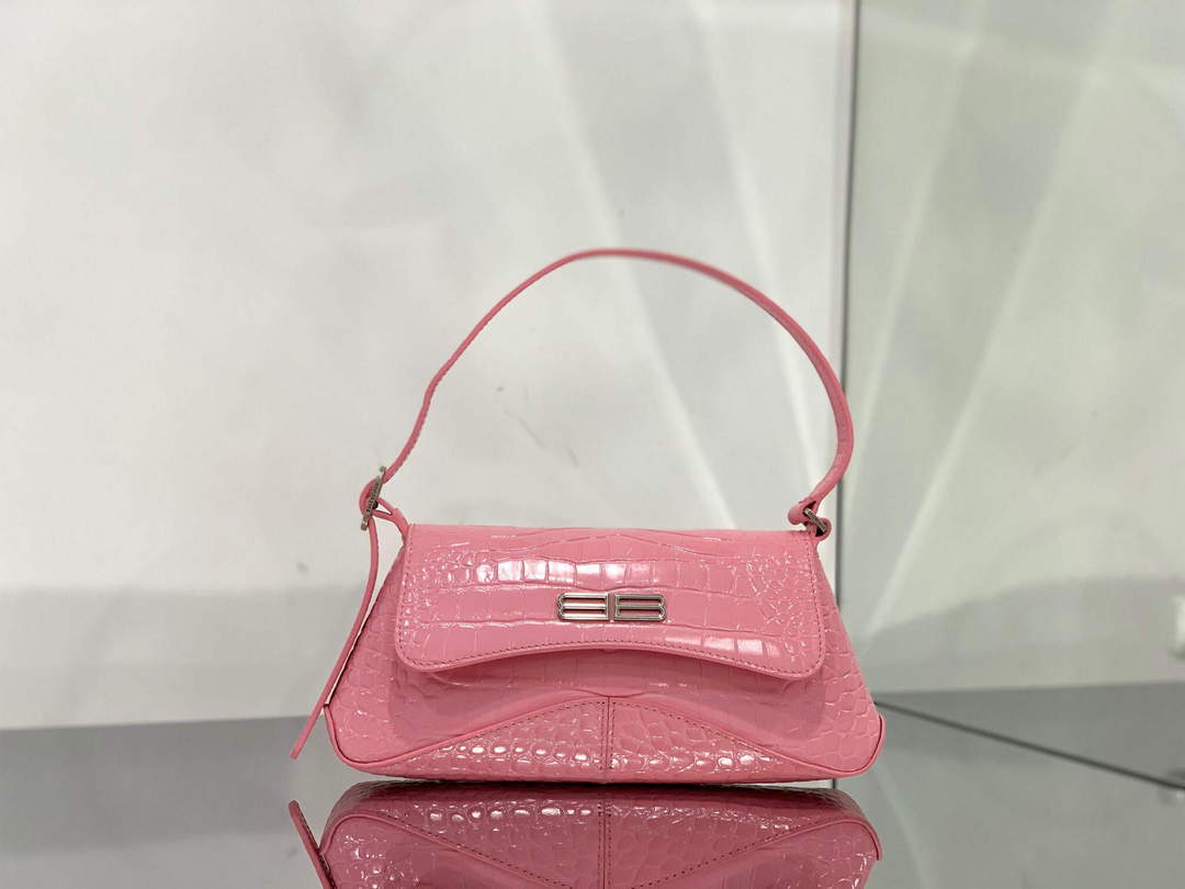 Balenciaga 695645 Frauen xx kleiner Klappenbeutel Crocodile in Pink geprägt