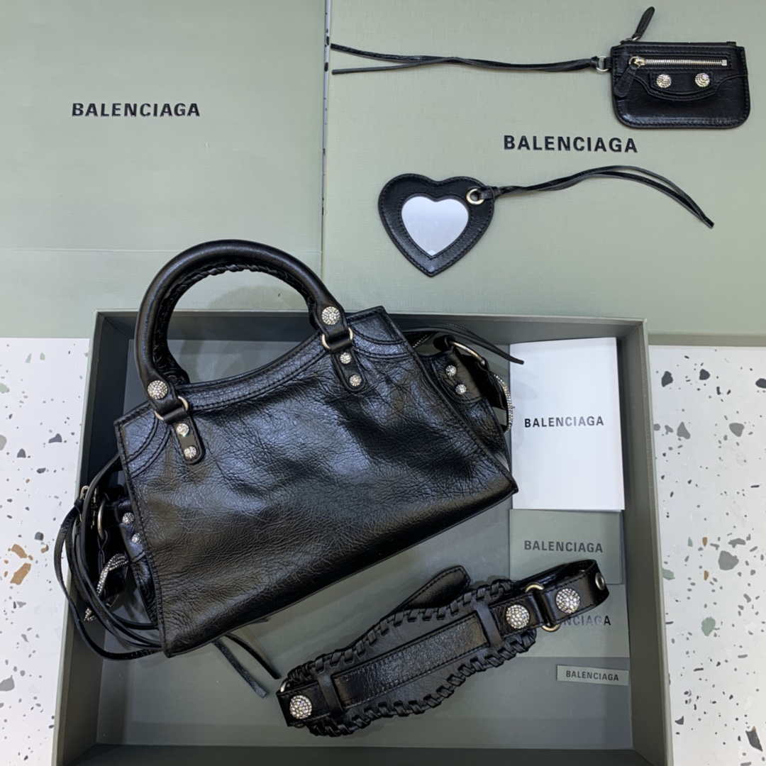 Balenciaga 700940210b Neo Cagole City Handtasche in Black Arena Lambskin