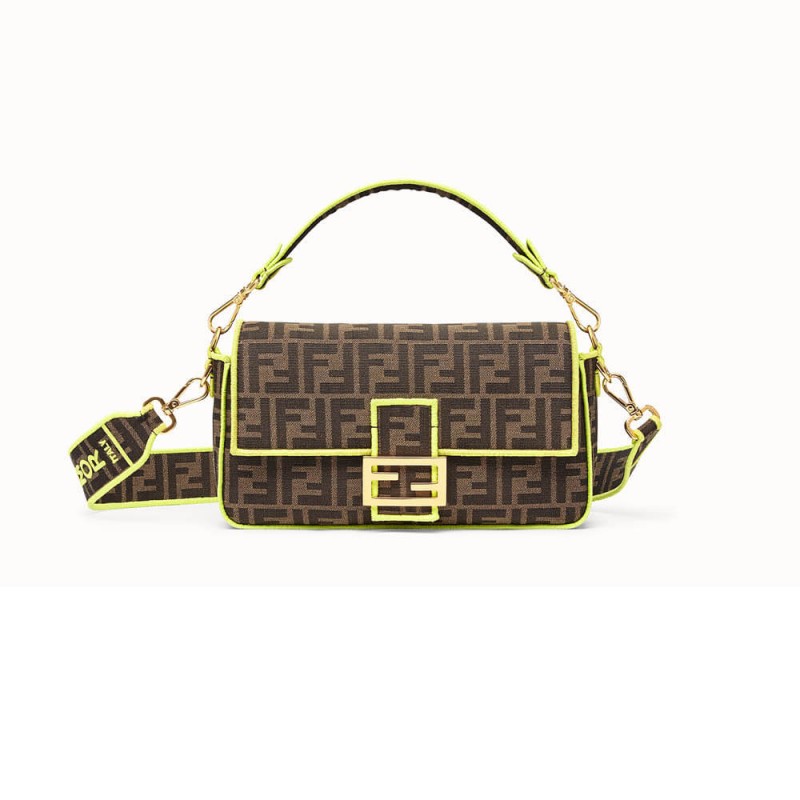 Fendi Roma Amor Stoff Taschenuette Taschen 8br600