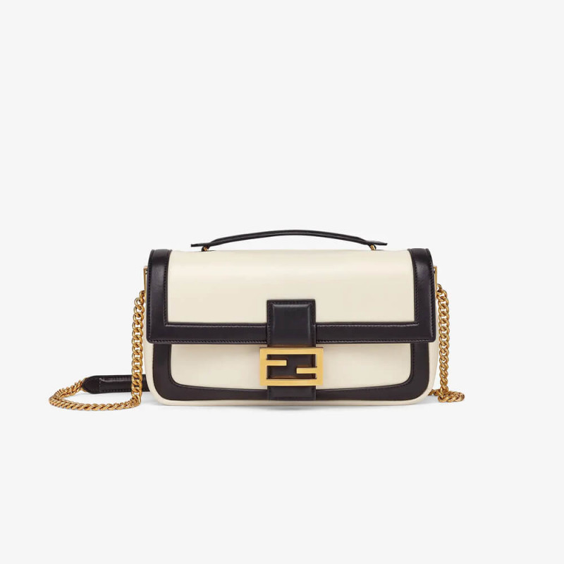 Fendi Taschenuette Kettenbeutel in Nappa Leder 8BR783