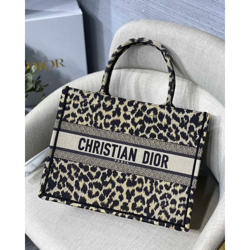 Dior Small Book Tote Ricamo Mizza Beige Multicolore M1296