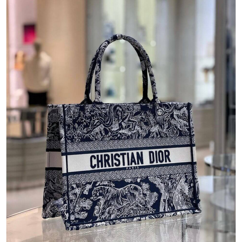 Dior Small Book Tote Blue Toile de Jouy Reverse Stickerei M1296