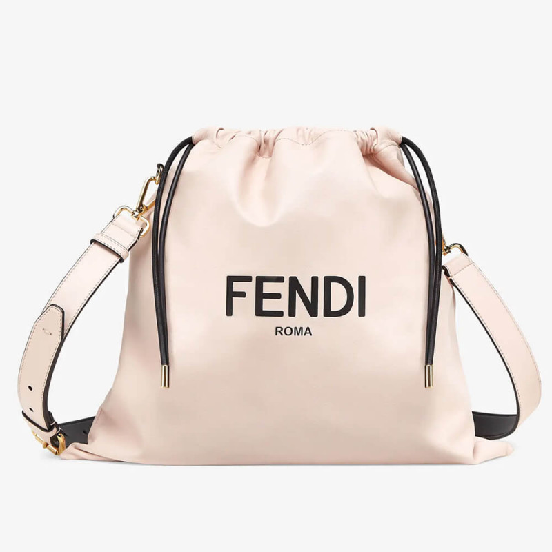 Fendi Pack mittelgroßer Beutel 88N336