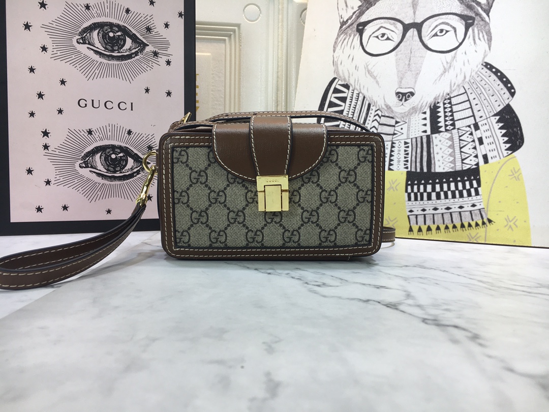 Gucci Mini Tasche mit Verschlussverschluss